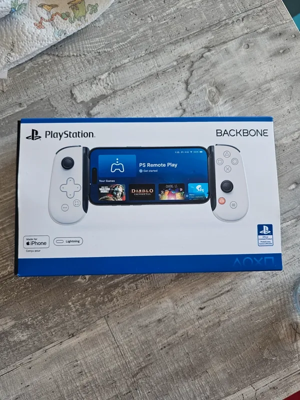 Playstation backbone ancora in garanzia