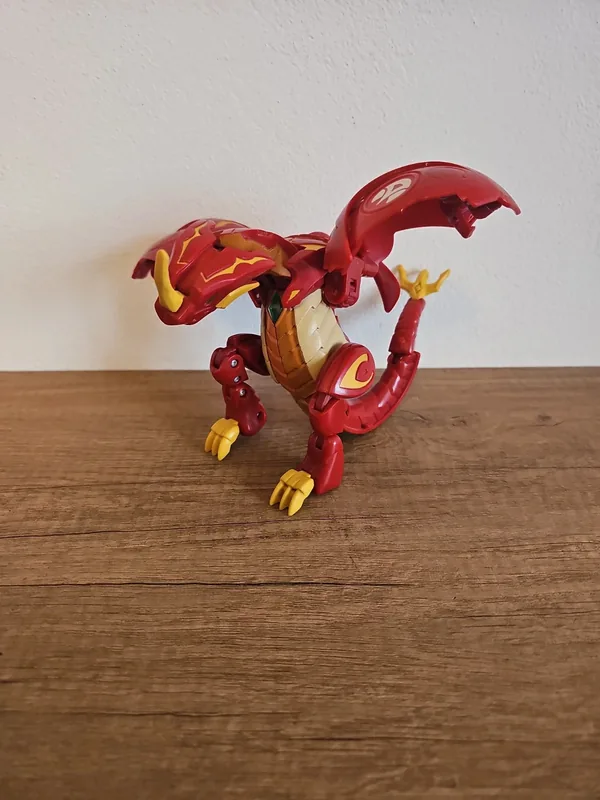Bakugan gran pyrus dragoid gran format